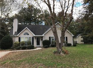 4403 Barndale Ct, Jamestown, NC 27282