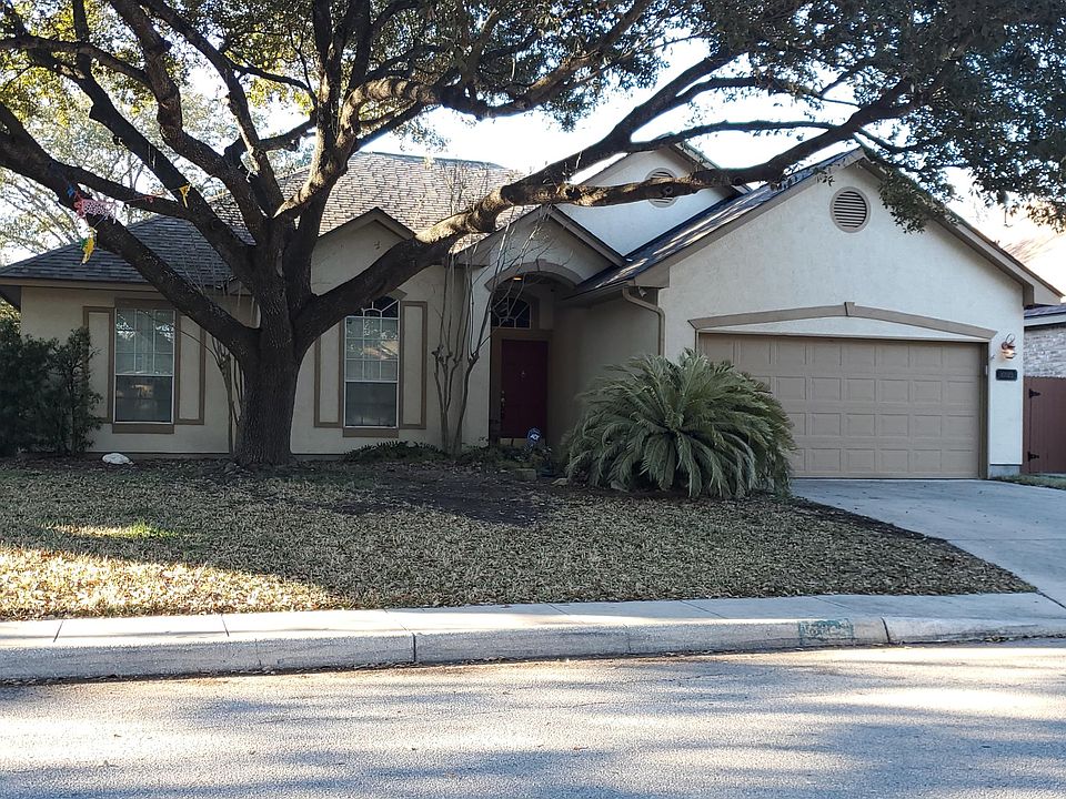 1st image of 15023 Oak Briar