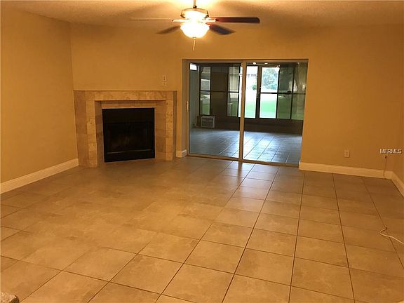 4th image of 14021 Trouville Dr