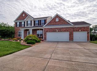 212 Twin Birch Ct, Lake Saint Louis, MO 63367