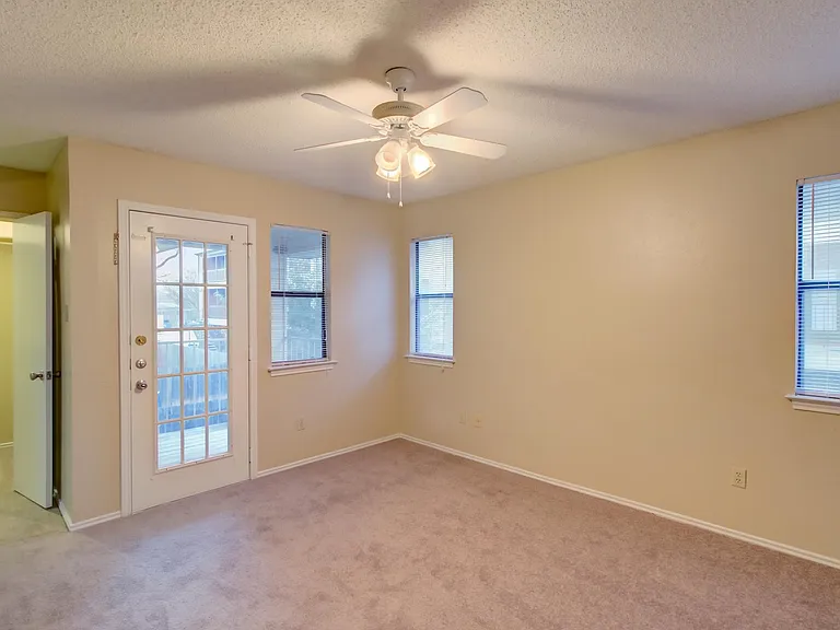9803 Copper Creek Dr #B — Photo 8