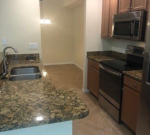 5th image of 13751 Julias Way