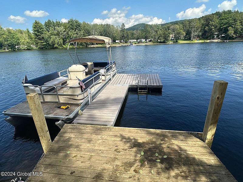 3rd image of 36 Riverview Drive