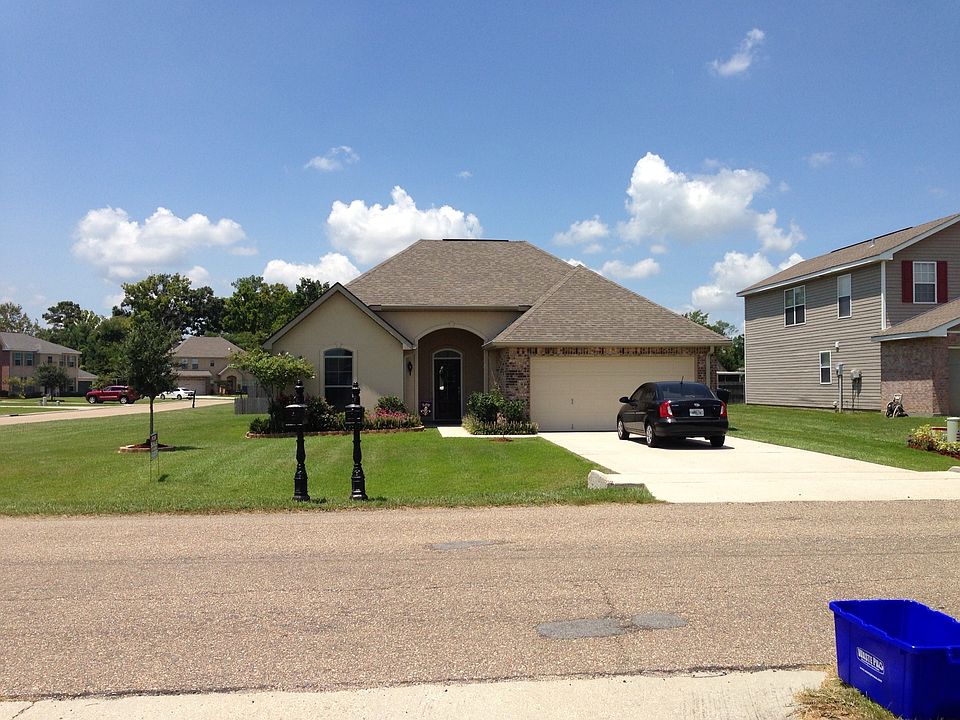 1st image of 17325 Cherry Creek Dr