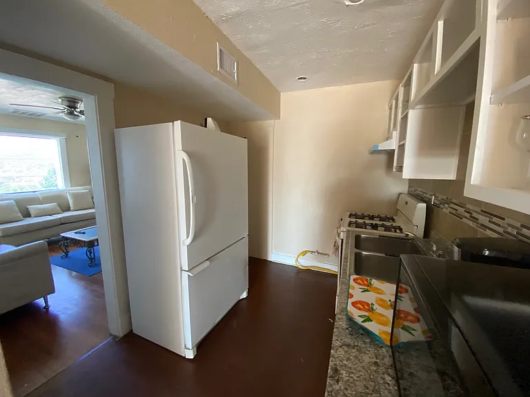 510 Randolph Dr #3 — Photo 7