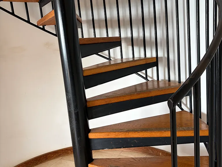 Stairway to Upstairs Master Suite