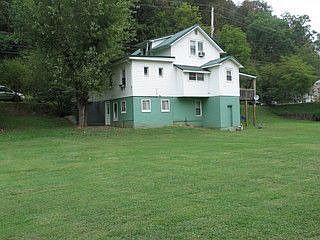 2nd image of Pike St