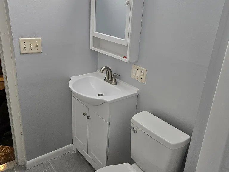 88 Walnut St — Photo 3