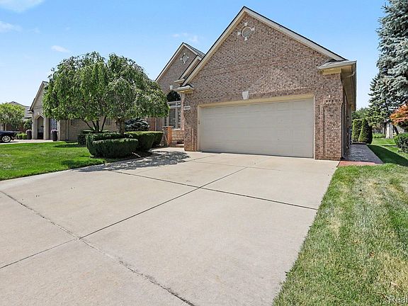 3rd image of 55349 Nile Way