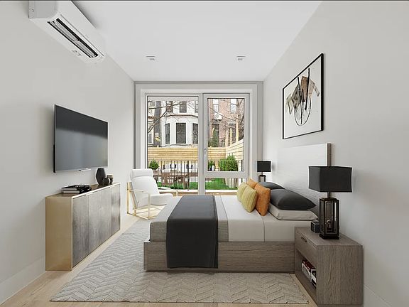 2nd image of 110 W 123rd St #1