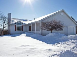 3850 Halling Pl SW, Rochester, MN 55902