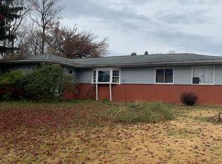 3 Dogwood Ln, Aston, PA 19014