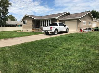 914 9th Ave W, Mobridge, SD 57601