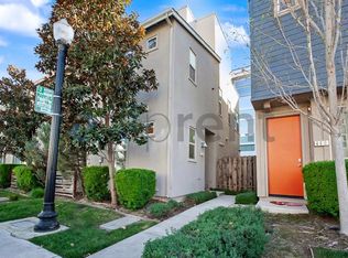 450 Crate Ave, Sacramento, CA 95818