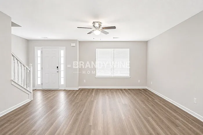 2074 Boatswain Dr — Photo 4
