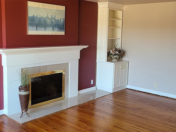 2nd image of 1803 126th Avenue SE