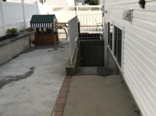 146 Bartow Ave, Staten Island, NY 10309
