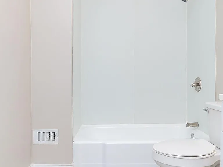 1630 Waterbury Rd #2 — Photo 20