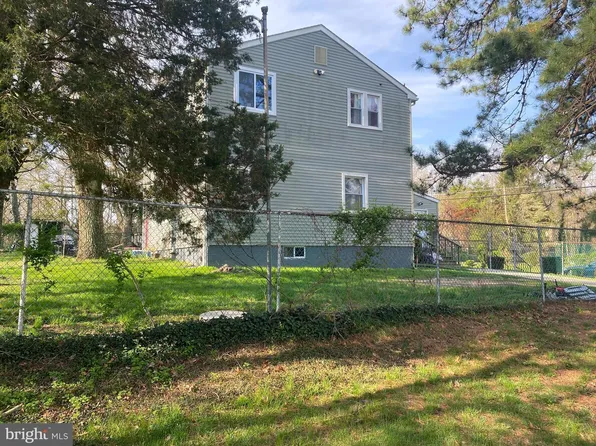 214 10th Ave, Atco, NJ 08004