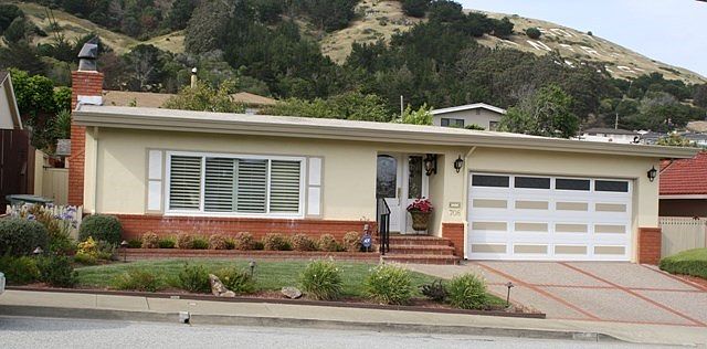 1st image of 708 Cottonwood Ave
