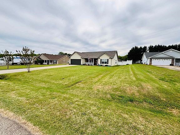 2nd image of 119 Inman Rd