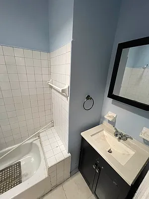 Rented by Rental Solutions Inc | media 13