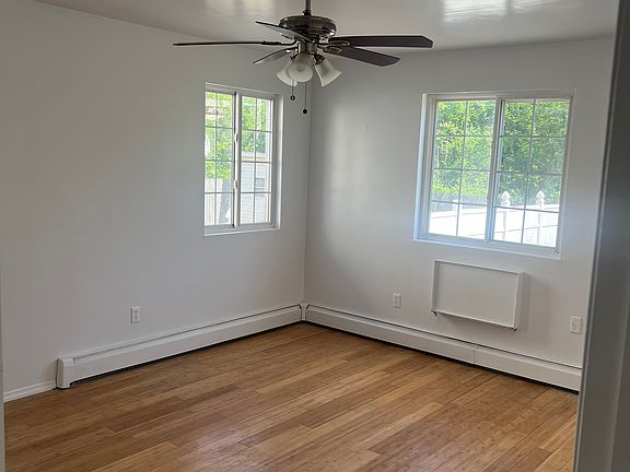 4th image of 11509 Bedell St Floor 1