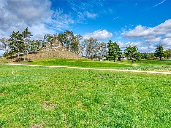 2nd image of W7674 Castle Mound ROAD