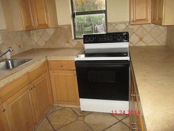 3rd image of 714 43rd St