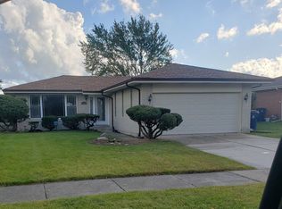 6329 Fox Run Ln, Matteson, IL 60443