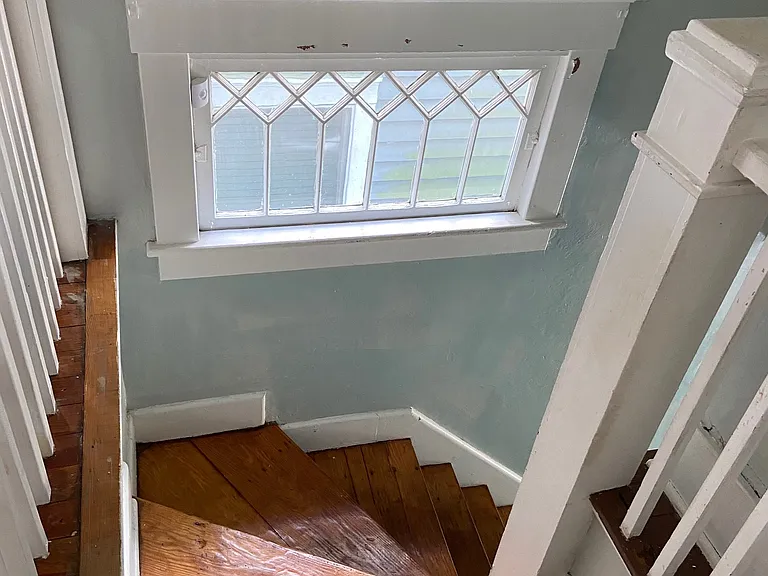 545 E Park Ave #B — Photo 2