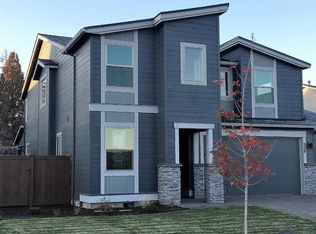 20886 SE Sunniberg Ln, Bend, OR 97702