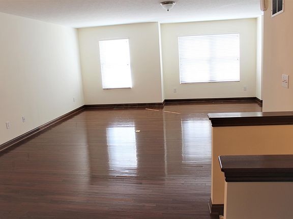 4th image of 5902 Winberry Creek Dr #908