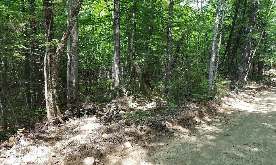 2nd image of 48 S Barbour Road