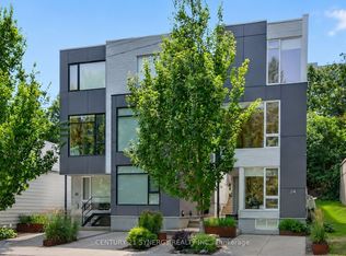 24 Stonehurst Ave, Ottawa, ON K1Y1R4