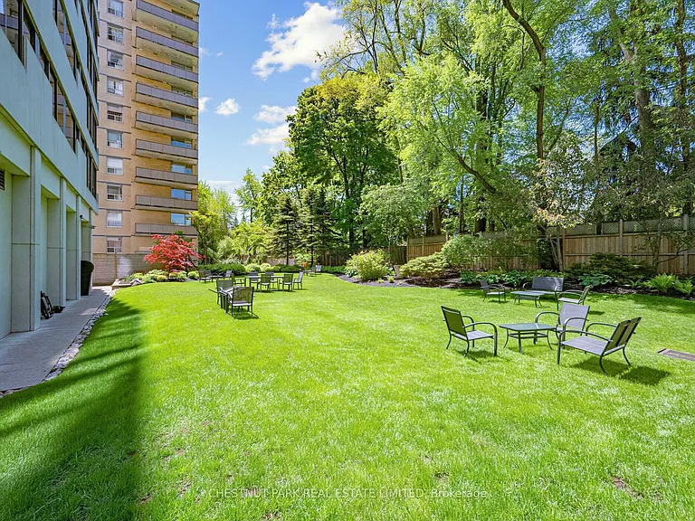 616 Avenue Rd #100 — Photo 24