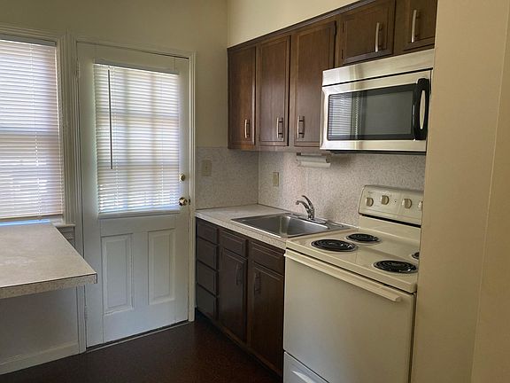 4th image of 614 N Gregson St #3