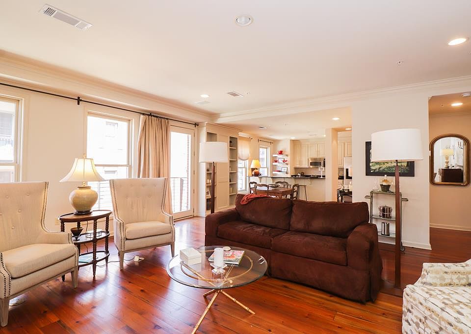 1st image of 1400 Van Buren Ave APT 202