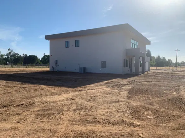 8600 Cherrington Ln, Elk Grove, CA 95624