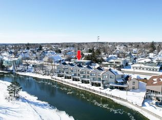 219 S Main St, Cheboygan, MI 49721