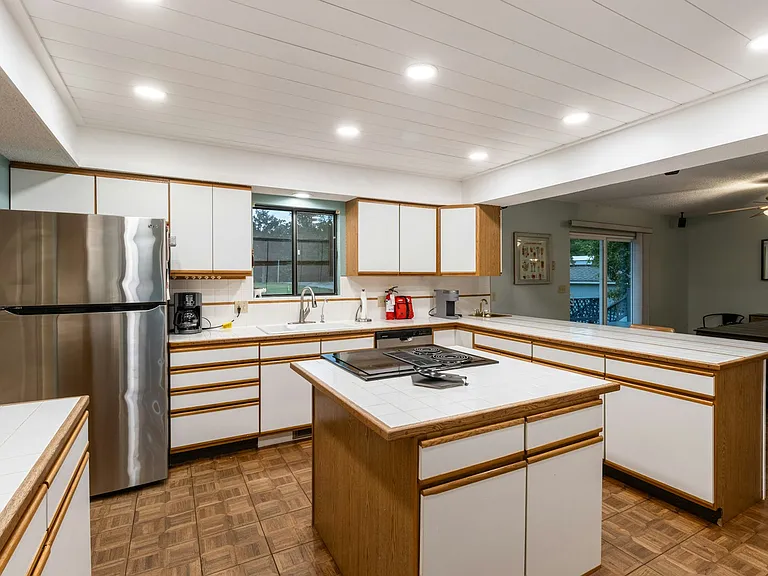 68 Klamm Park Ln — Photo 10
