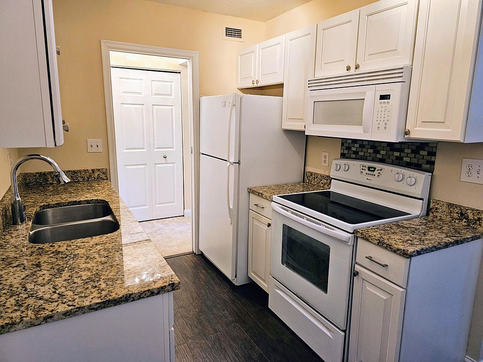 1225 Lasalle Ave APT 306, Minneapolis, MN 55403 MLS 6395583 Zillow