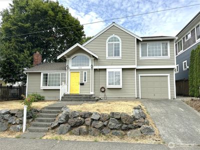 4008 NE 57th Street, Seattle, WA, 98105