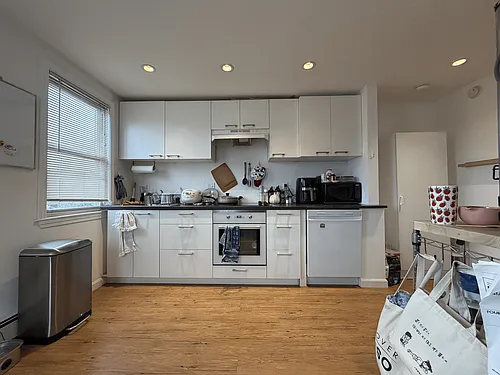 1 Harding St Photo 1