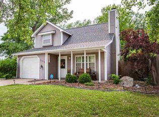 3319 Valleydale Dr, Manhattan, KS 66502