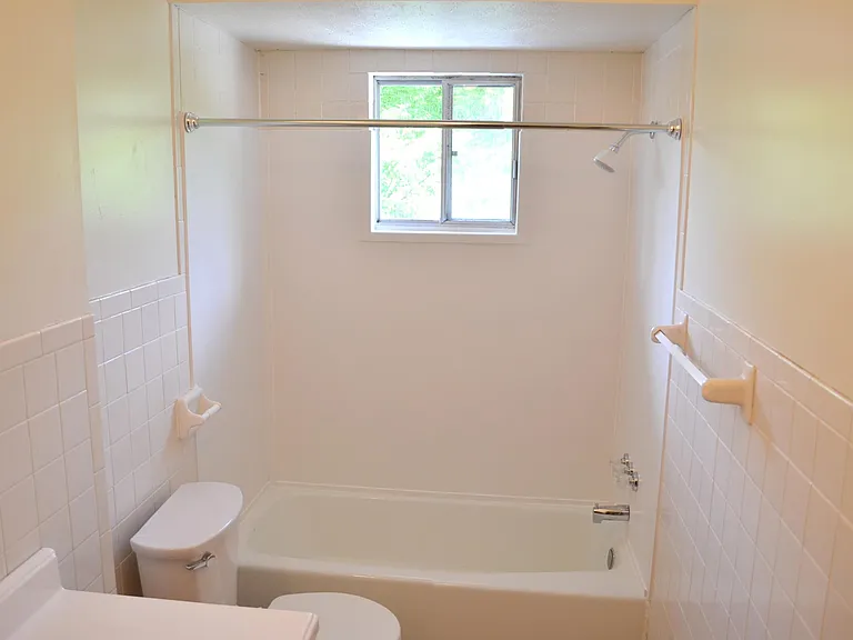 6626 Ervin Rd #29 — Photo 4