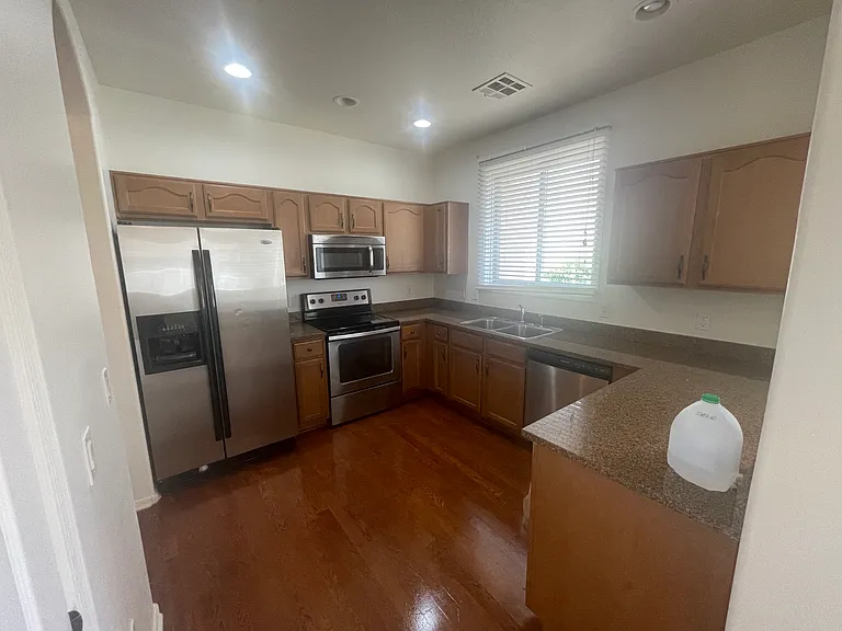 1058 S Storment Ln — Photo 8