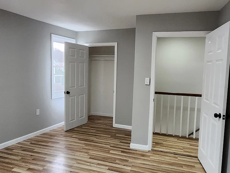 578 N Main St — Photo 11