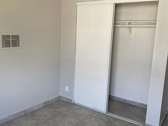 5th image of 13885 Sayre St APT 4