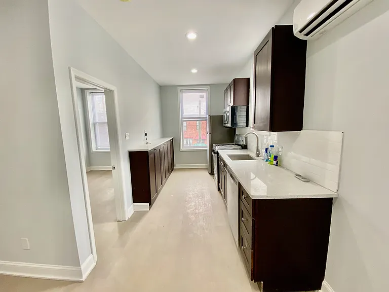 1247 Snyder Ave #2 — Photo 19